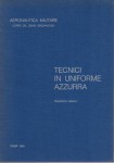 Tecnici in uniforma azzurra